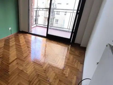Blanco Encalada al 4800