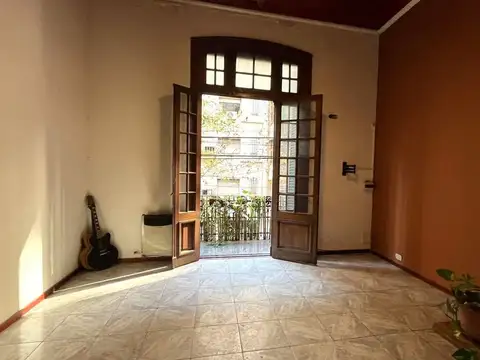 Depto Tipo Casa en Venta de 6 ambientes