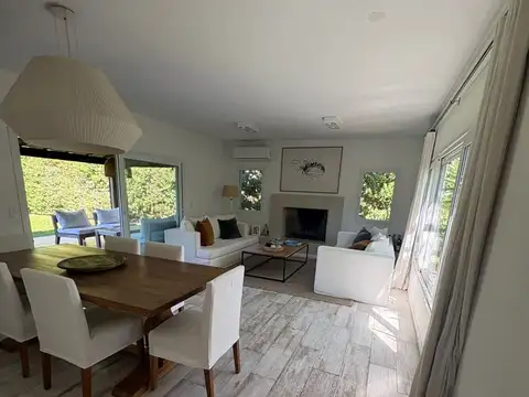Casa en Alquiler Temporal al Este