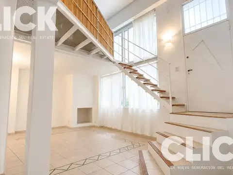 Depto Tipo Casa en Venta 25 años