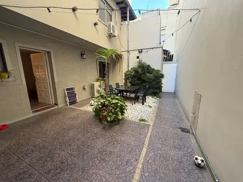 Depto Tipo Casa en Venta de 4 dormitorios
