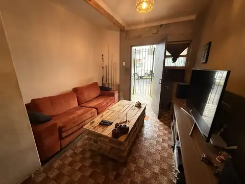 Depto Tipo Casa 3 ambientes con 1 baño