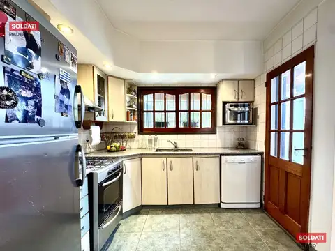 Casa en Venta con 1 cochera