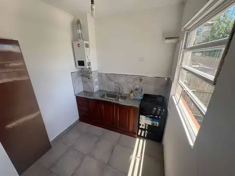 Depto Tipo Casa en Venta en Villa Adelina, USD 109.000