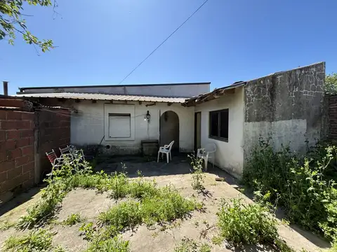 Casa en Venta en Rafael Calzada, USD 50.000