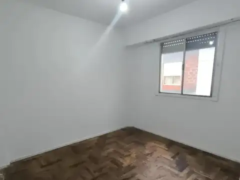 Farrel e954 / Avenida Remedios de Escalada y Tuyuti