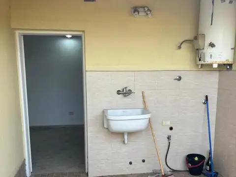 Departamento en Venta en Tapiales, USD 60.000