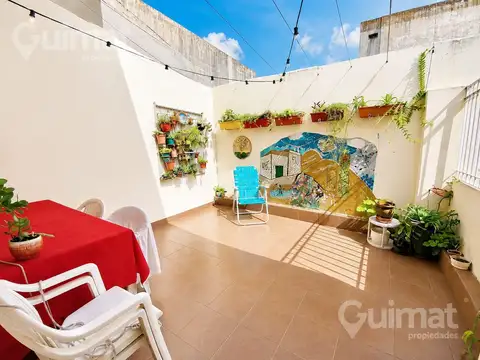 PH en Paternal  5 ambientes con patio, balcon y terraza