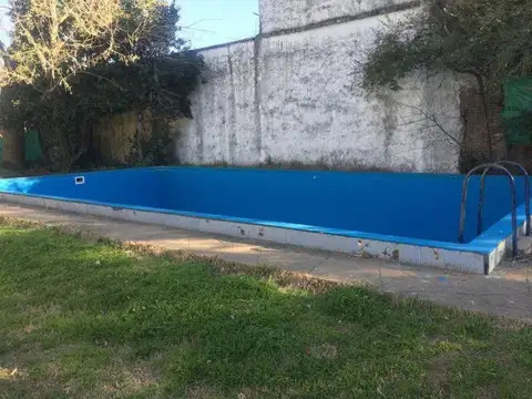 Quinta /Lote en venta en Francisco Alvarez, Moreno. A 2 cuadras estación de tren.