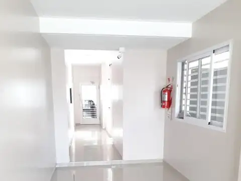 Santiago Del Estero 6800, Piso 3