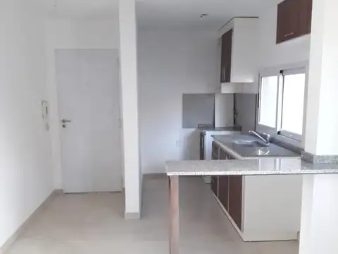 Excelente departamento 2 amb