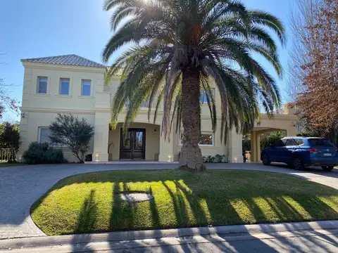 Casa en Venta, 5 Ambientes, en Haras Santa Maria, Escobar, GBA NORTE