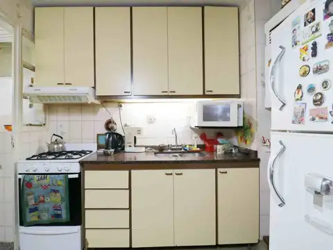 Avenida Juan Bautista Alberdi 6000