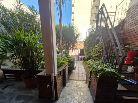 Carlos Calvo 2100