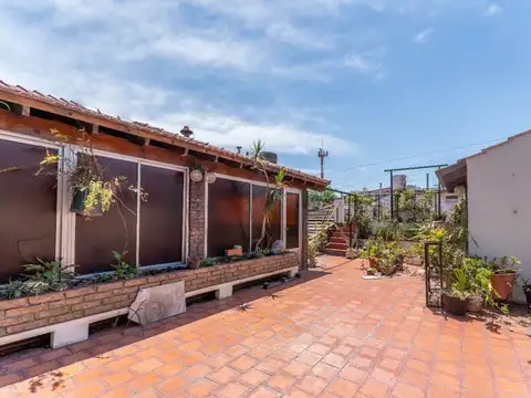 VENTA CASA 5 AMB PATIO PARRILLA TERRAZA BOEDO