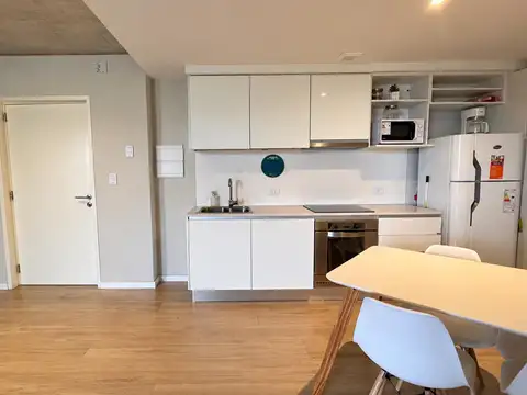 ALQUILER MONOAMBIENTE AMOBLADO
