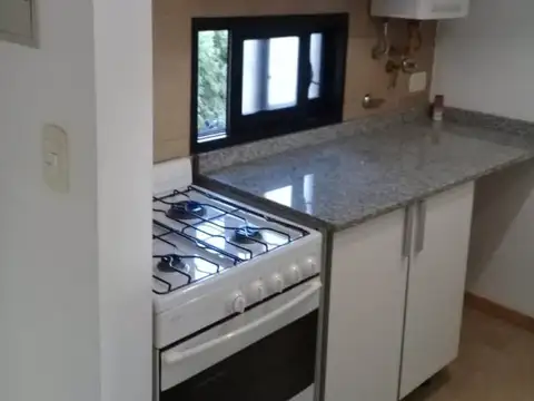 Av. Alvarez Thomas 3400, Piso 4