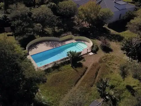 LOTE CON PILETA Y POZO DE AGUA