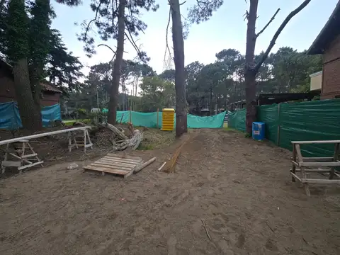 Venta Duplex 4 Ambientes En Pozo Av. Interbalnearia Entre 5 Y 6 Costa Del Este Anticipo Y Cuotas 