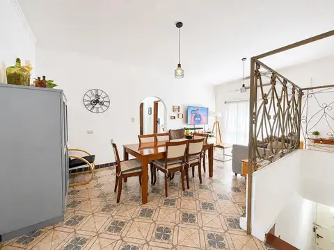 Depto Tipo Casa en Venta de 3 ambientes