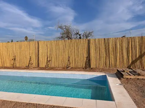 Venta lote con piscina en Barrio Privado en Maipú