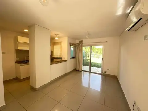 Casa en Alquiler de 1 dormitorio