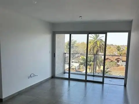 Domingo Olivera 900