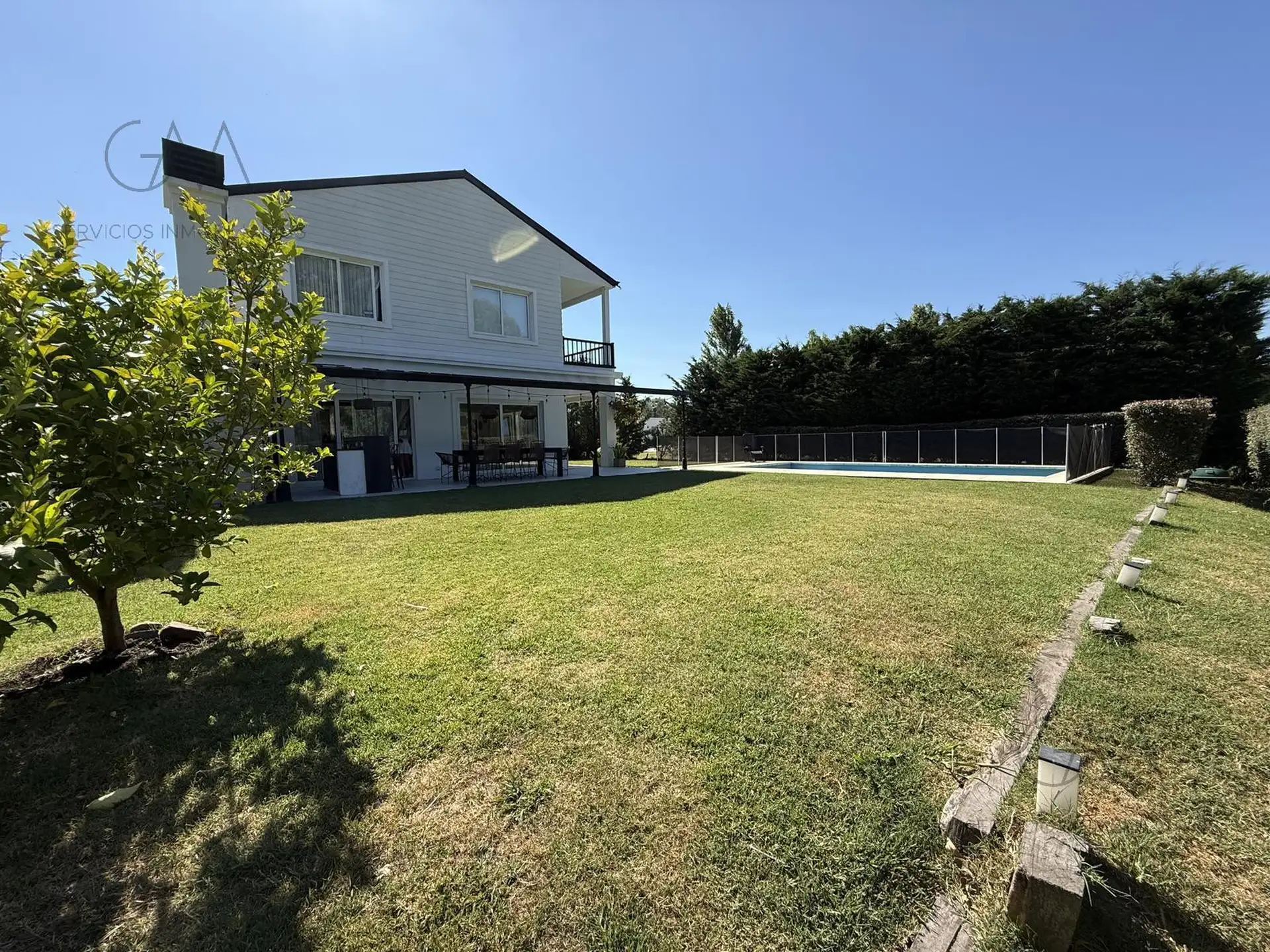 Casa en venta en B. Rumenco