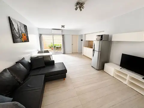 VENTA 2 AMBIENTES  CON PATIO PILETA LUZ EQUIPADO