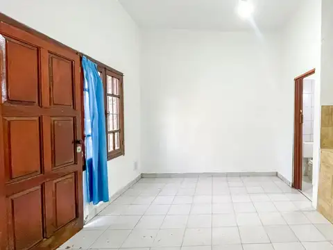 Acassuso al 3000 entre Peddro Goyena y Fray Justo Sarmiento