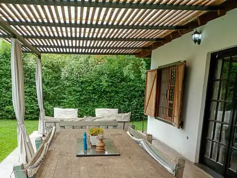 Casa en Venta en Manuel Alberti, USD 190.000