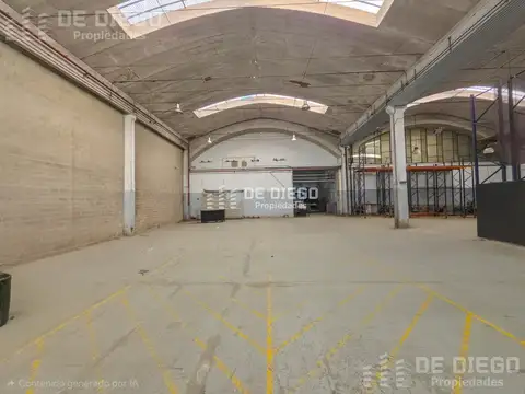 Deposito en alquiler 3740 m2, predio con seguridad, Olivos Vicente Lopez