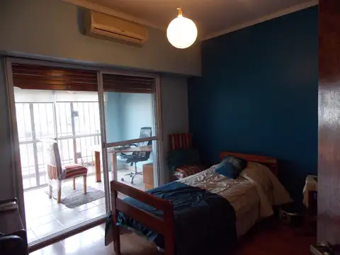 Importante propiedad en Santos Lugares.