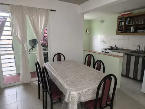 Depto Tipo Casa en Venta en Tolosa, USD 38.000