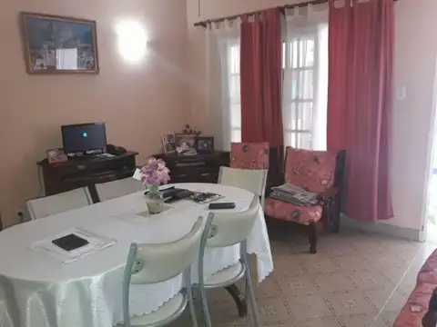 Emilio Zola 2100