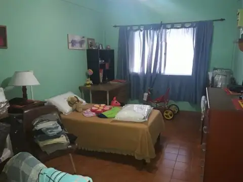 Casa - Venta - Argentina, Los Polvorines - Emilio Zola  2165