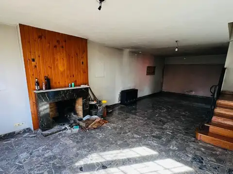 Casa 4 ambientes con 3 baños