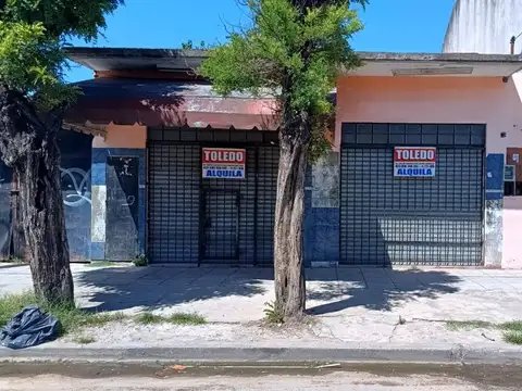 Local en zona comercial