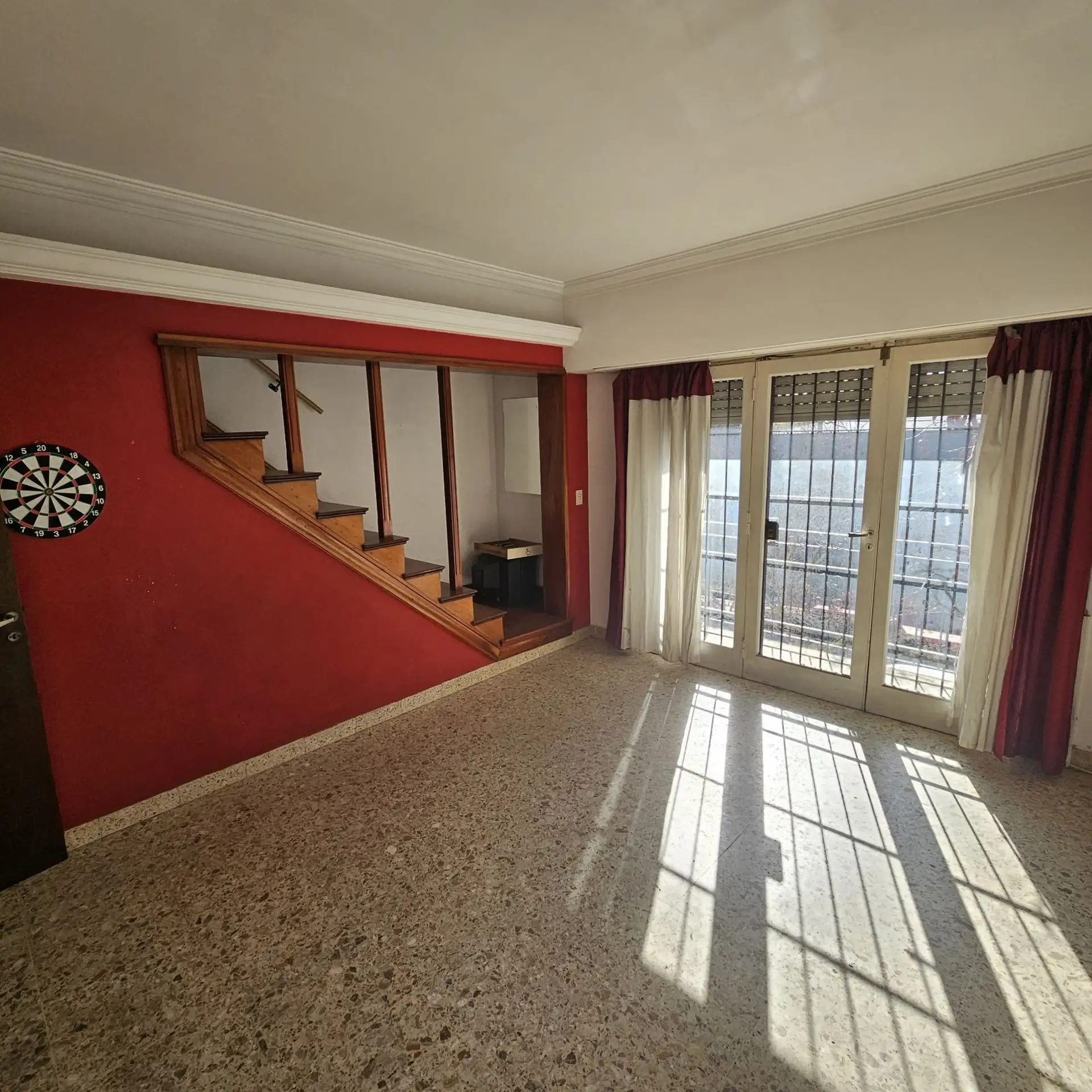 PH 4 AMBIENTES PLANTA ALTA EN BARRIO SANTA MONICA