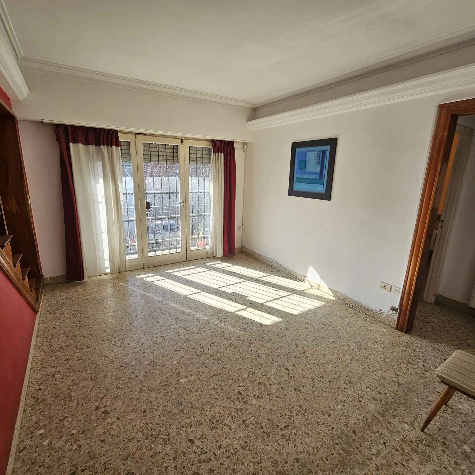 PH 4 AMBIENTES PLANTA ALTA EN BARRIO SANTA MONICA