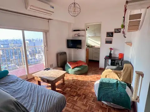 Departamento 3 ambientes Caballito balcon corrido