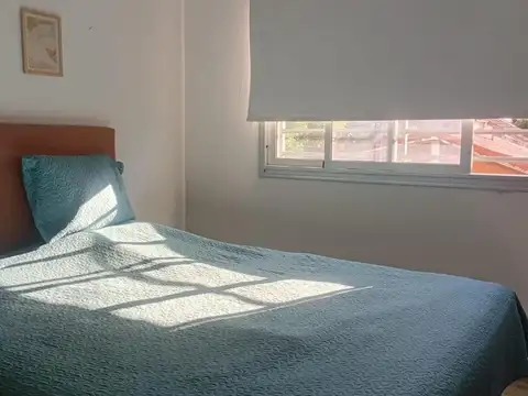 Departamento en Alquiler en Monte Grande, $ 650.000