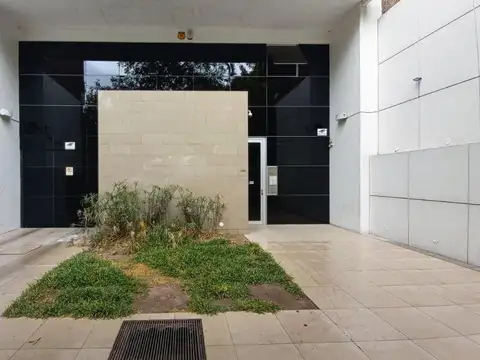 Cochera en barrio Martin