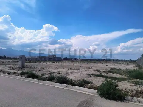 VENTA DE LOTE UBICADO EN BARRIO PRIVADO PINAR VISTALBA