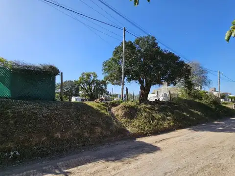 Lote de 460m2 con excelente ubicación!  Liniers y Florencio Varela - Victoria, Entre Ríos
