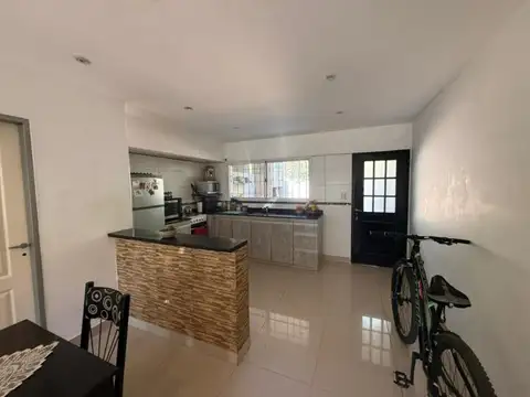 Depto Tipo Casa en Venta de 4 ambientes