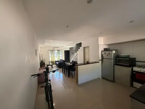 Depto Tipo Casa en Venta de 3 dormitorios