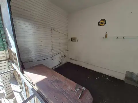 Local en Venta en Valentin Alsina, USD 9.999