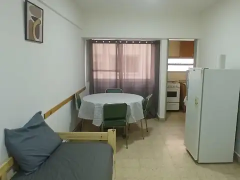 Alquiler estudiantes - departamento de 2 ambientes - Moreno 2500 - Centro - Mar del Plata