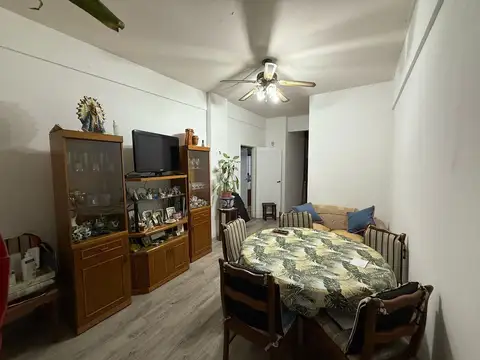 DEPARTAMENTO 3 AMBIENTES LOMAS DE ZAMORA CENTRO PB